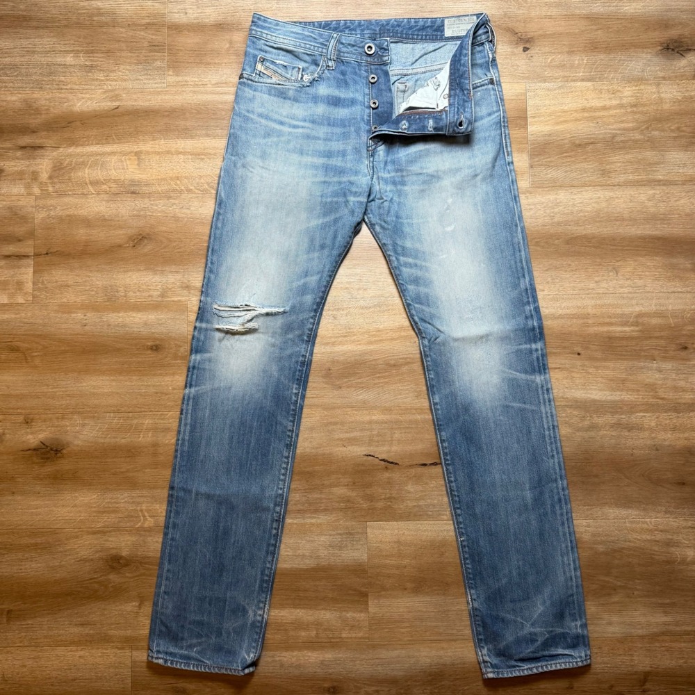 Diesel Buster Jeans Mens 30x32 Light Blue Distressed Slim Tapered Cotton 0838B